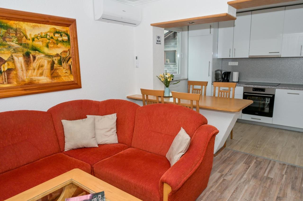 Apartments Dora Jajce Bagian luar foto