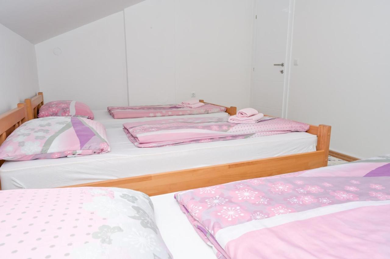 Apartments Dora Jajce Bagian luar foto